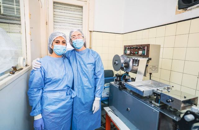 El Hospital Municipal fortalece la producción pública de medicamentos